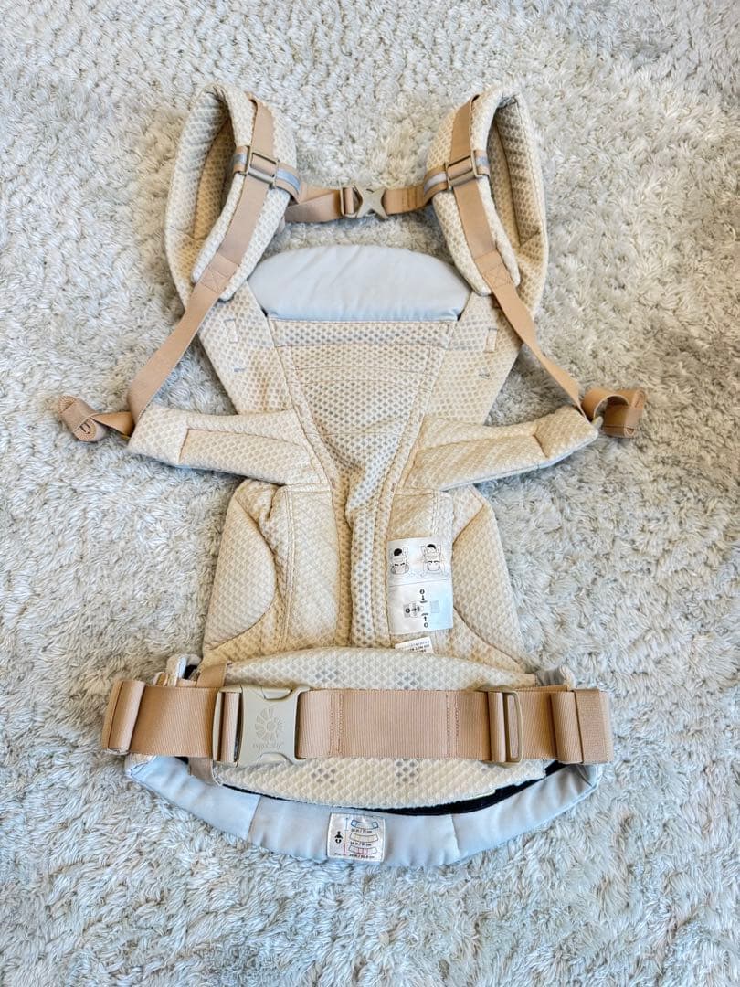 エルゴベビー オムニブリーズ メッシュ サンドベージュ