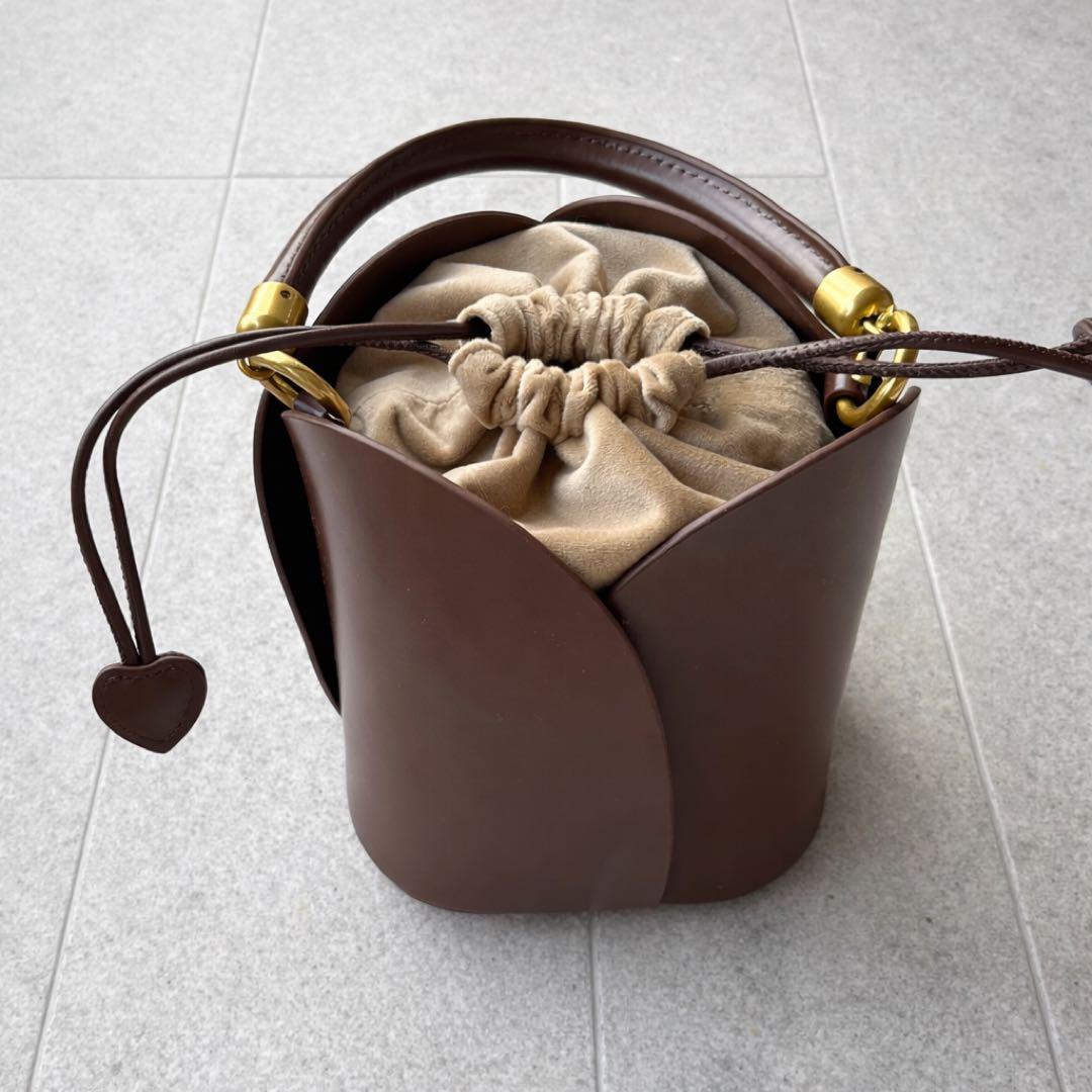 【ISOLE】LET IT GOペタル 牛革 持ち手付け替え可◎