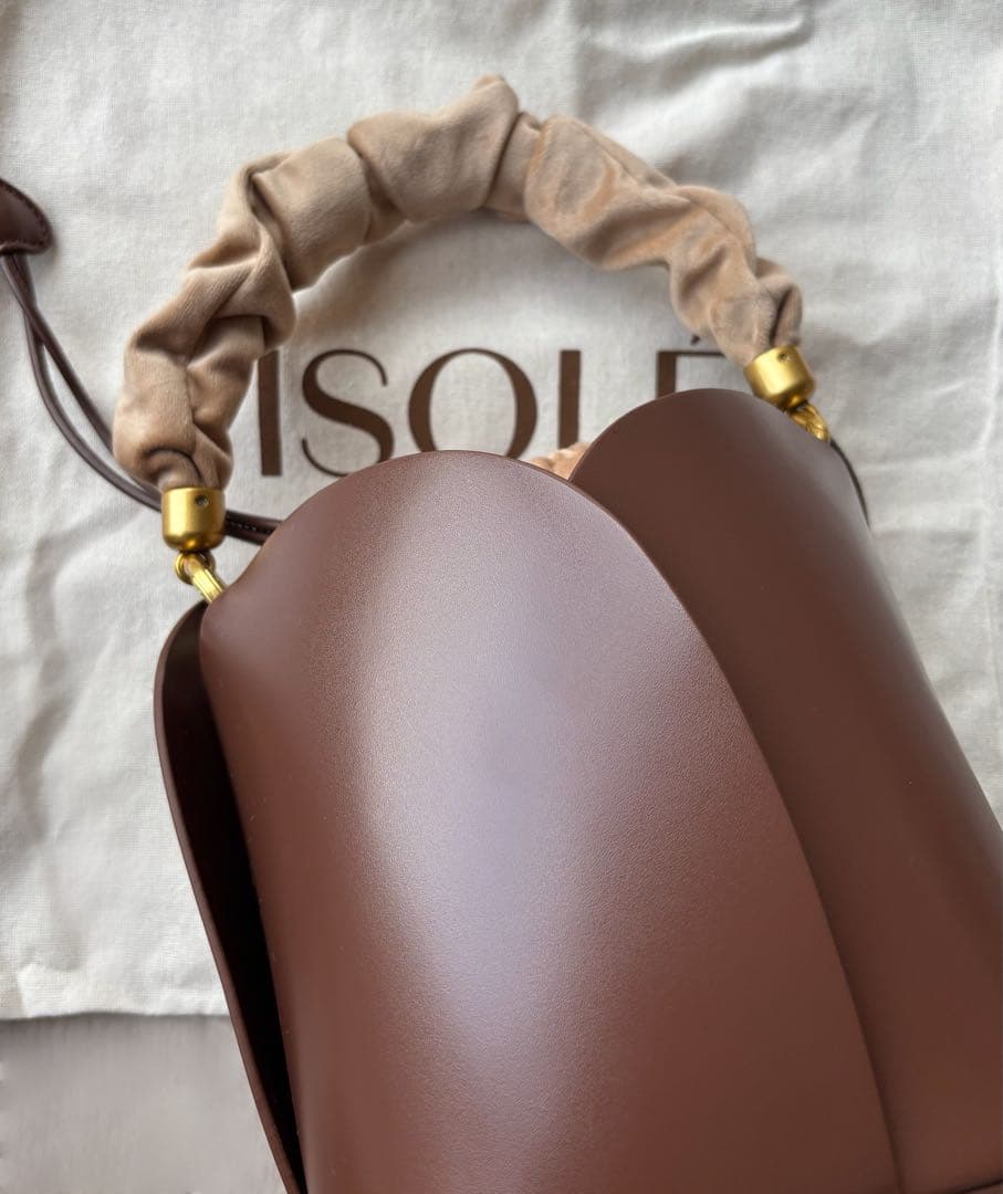 【ISOLE】LET IT GOペタル 牛革 持ち手付け替え可◎