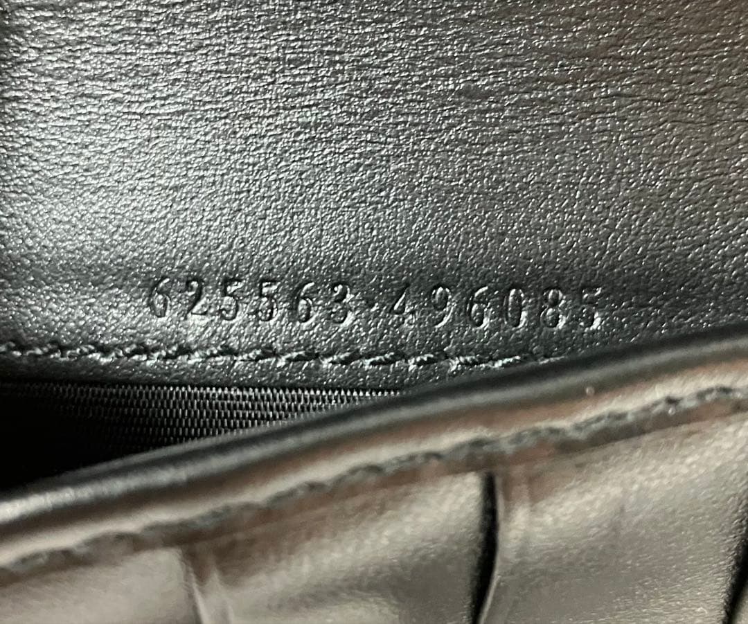 ⭐️ 極美品 グッチ GG エンボス ジッピー オーガナイザー 長財布 ブラック