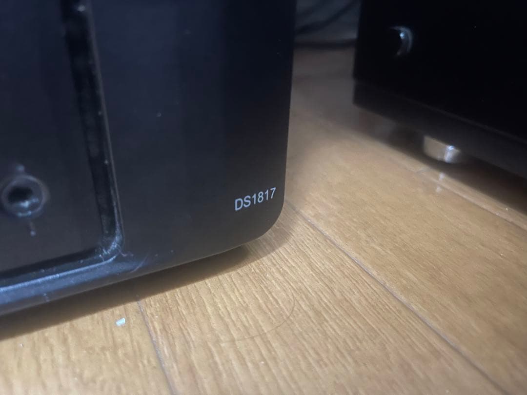 Synology DS1817 NAS 6TB x2 8ベイ