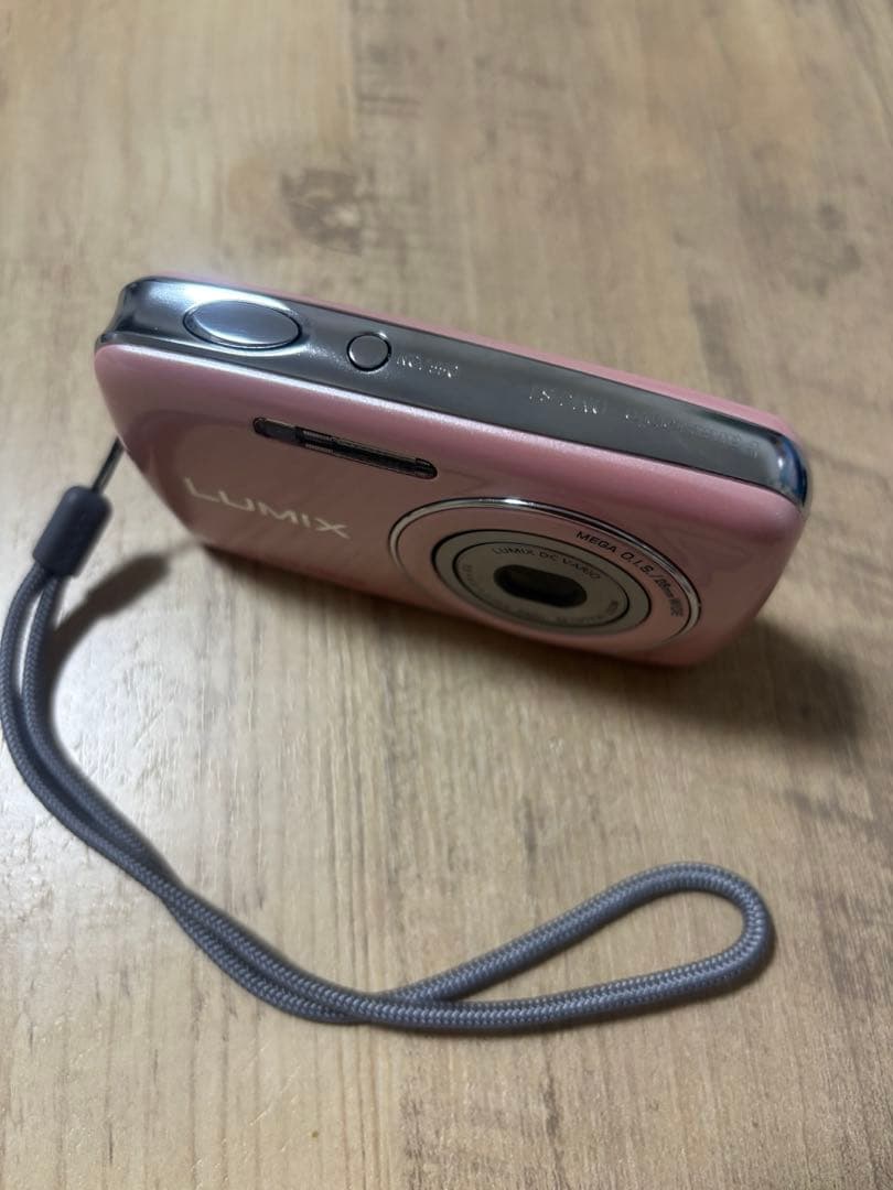 Panasonic LUMIX DMC-S1 ピンク