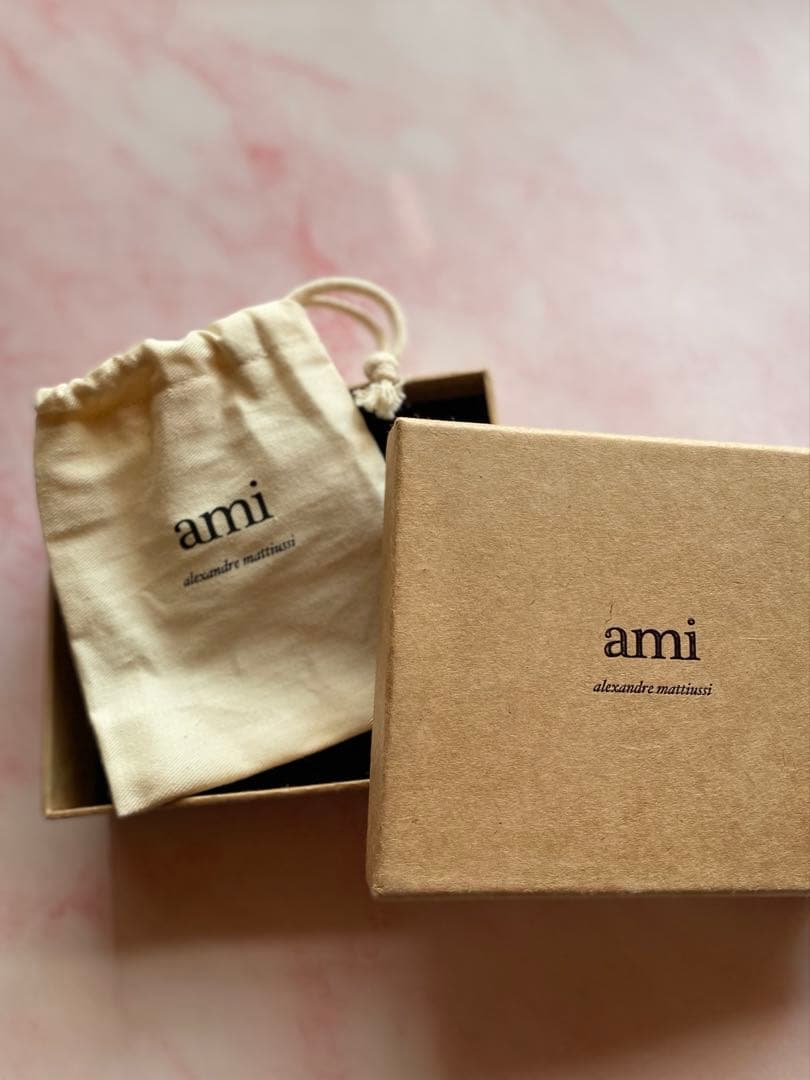 新品 正規品 Ami Paris ハート キーリング ブラック