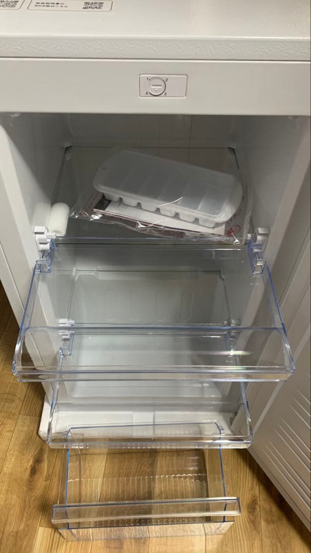 冷凍庫 65L・超静音設計