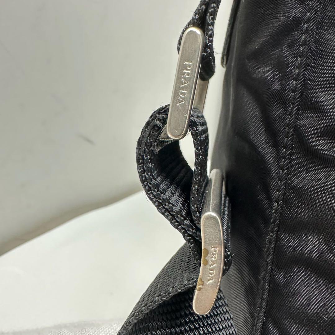ヒナ様　PRADA プラダ メッセンジャーバッグ ナイロン NERO w18
