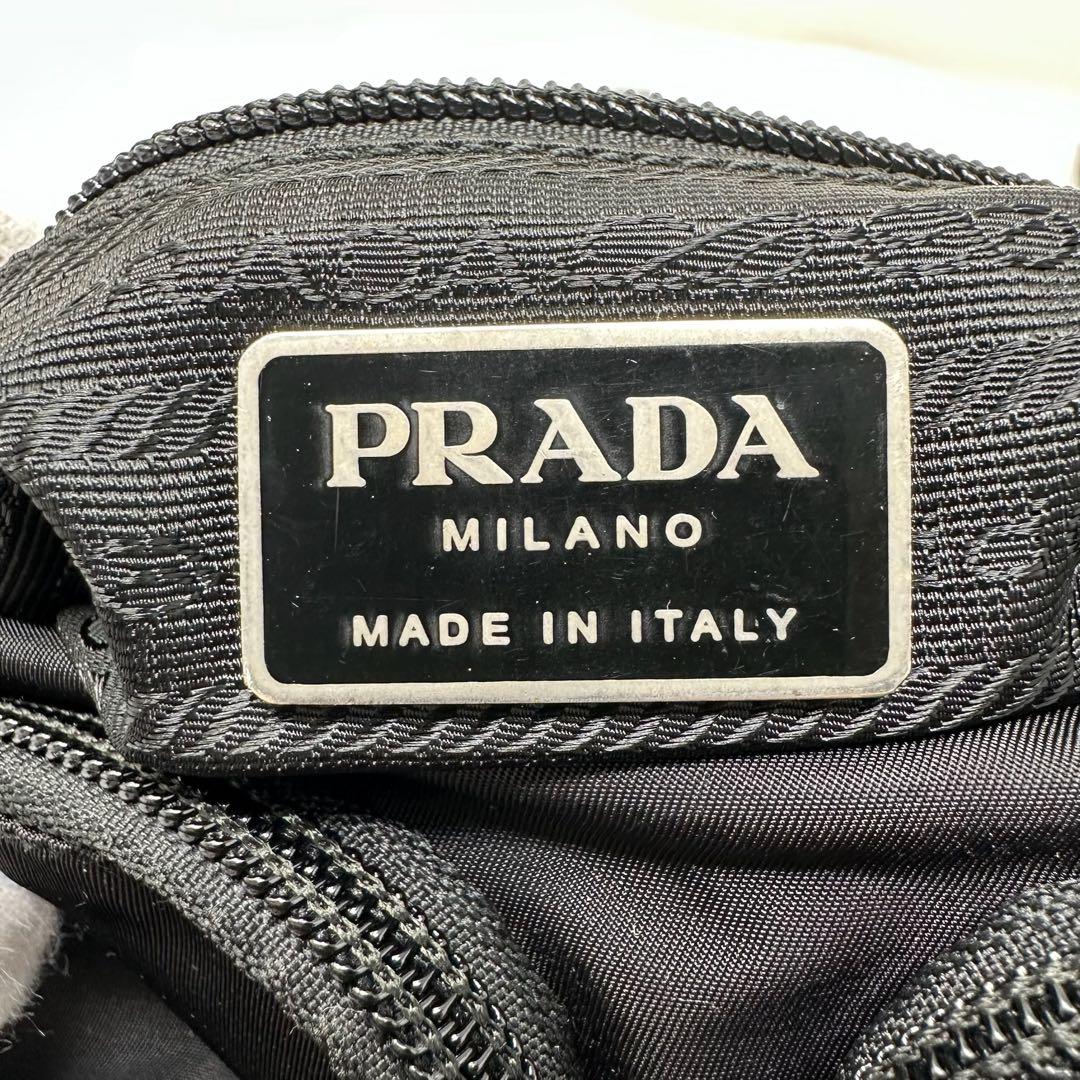 ヒナ様　PRADA プラダ メッセンジャーバッグ ナイロン NERO w18