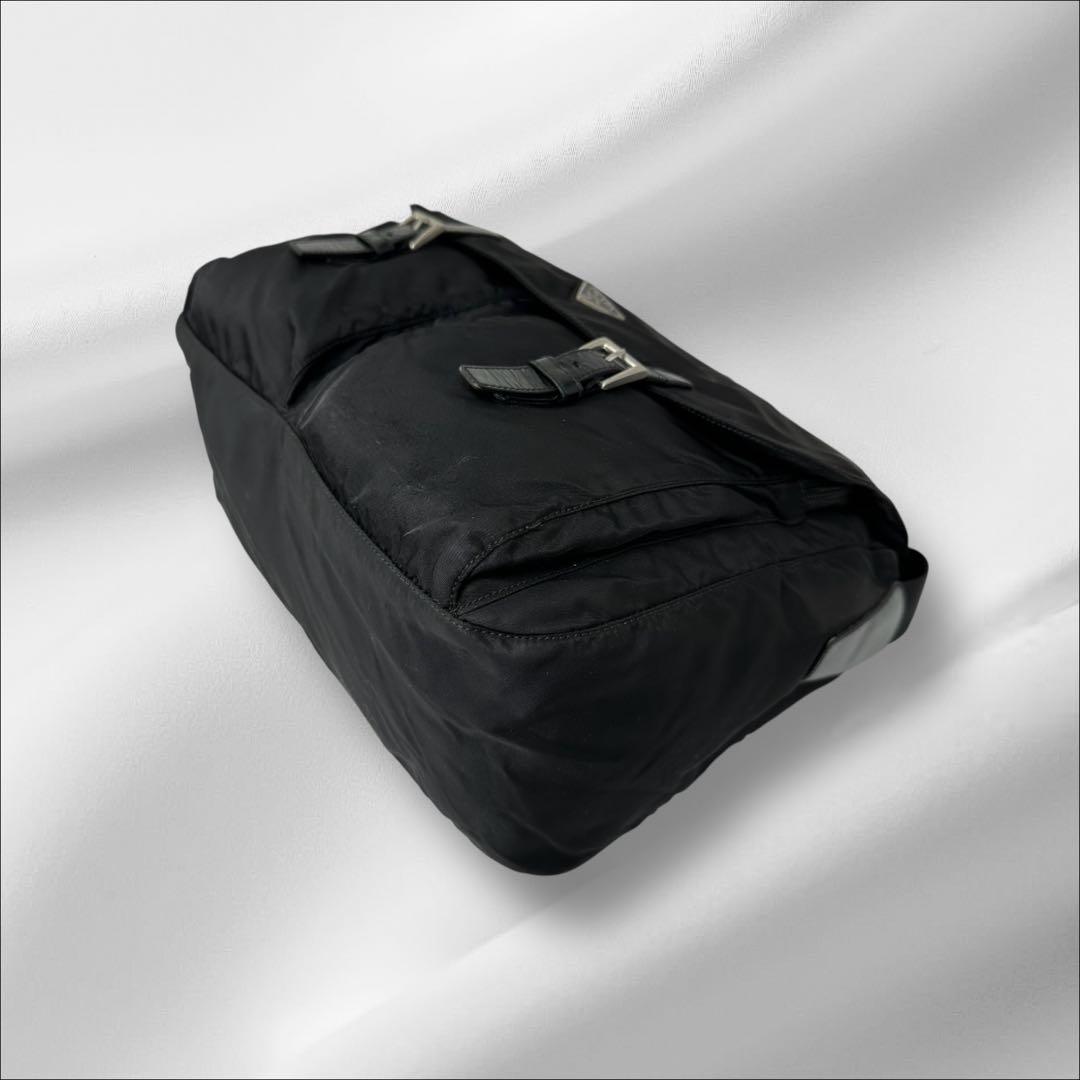 ヒナ様　PRADA プラダ メッセンジャーバッグ ナイロン NERO w18