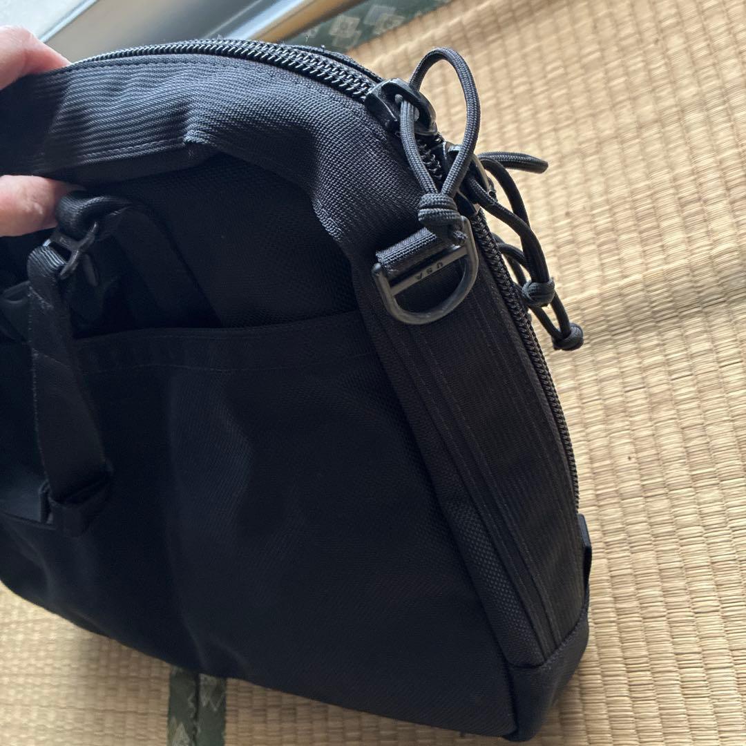 BRIEFING A4 LINER ブラック ブリーフィング 黒 ストラップ付