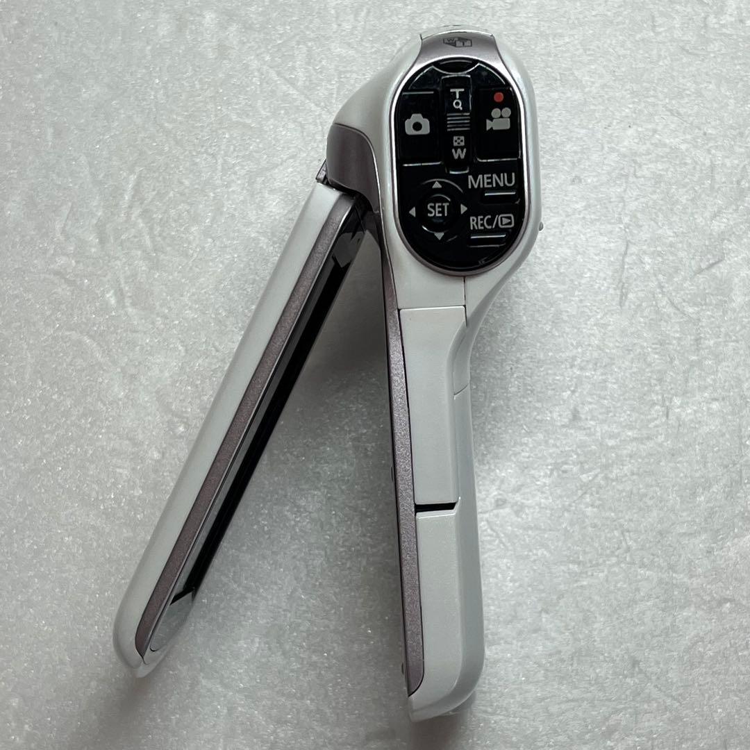 ☆極美品☆PanasonicデジタルムービーカメラHX-DC2(W)ホワイト