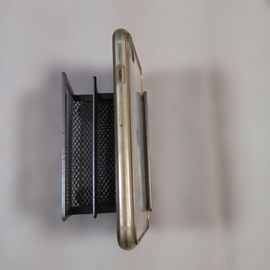 Apple iPhone SE (第2世代) 64GB ホワイト　カバー付き