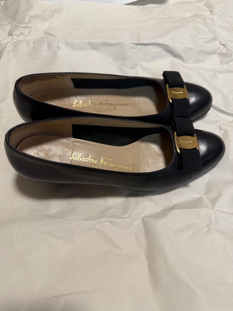 美品　Salvatore Ferragamo vara pumps パンプス　8