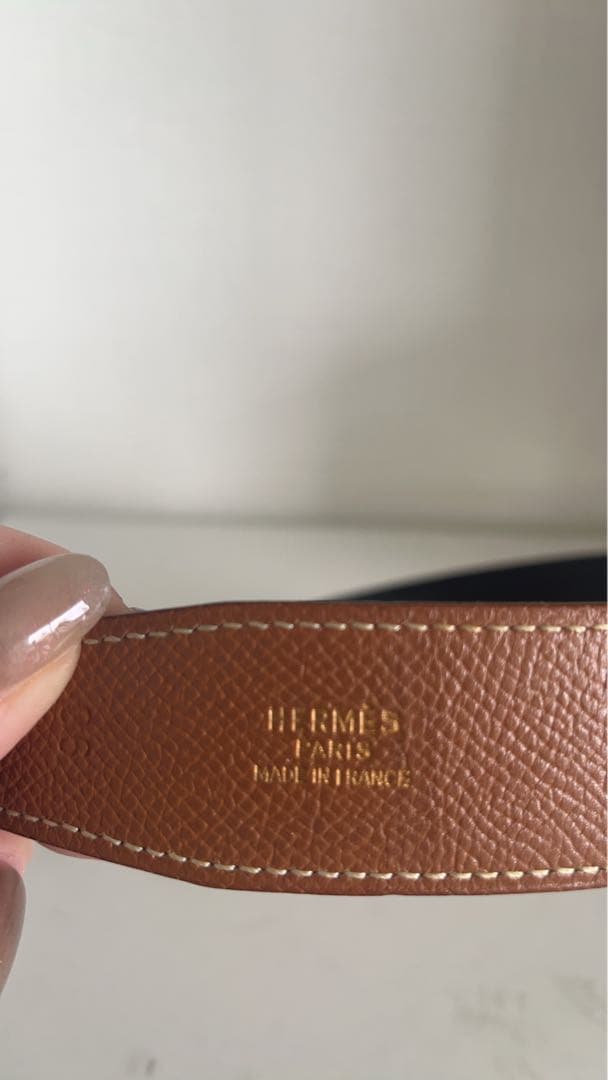 初売り　３日まで割引　HERMES コンスタンスH リバーシブル　ゴールド