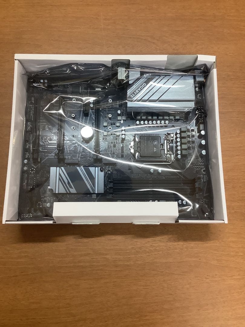 GIGABYTE Z590 D マザーボード 未使用