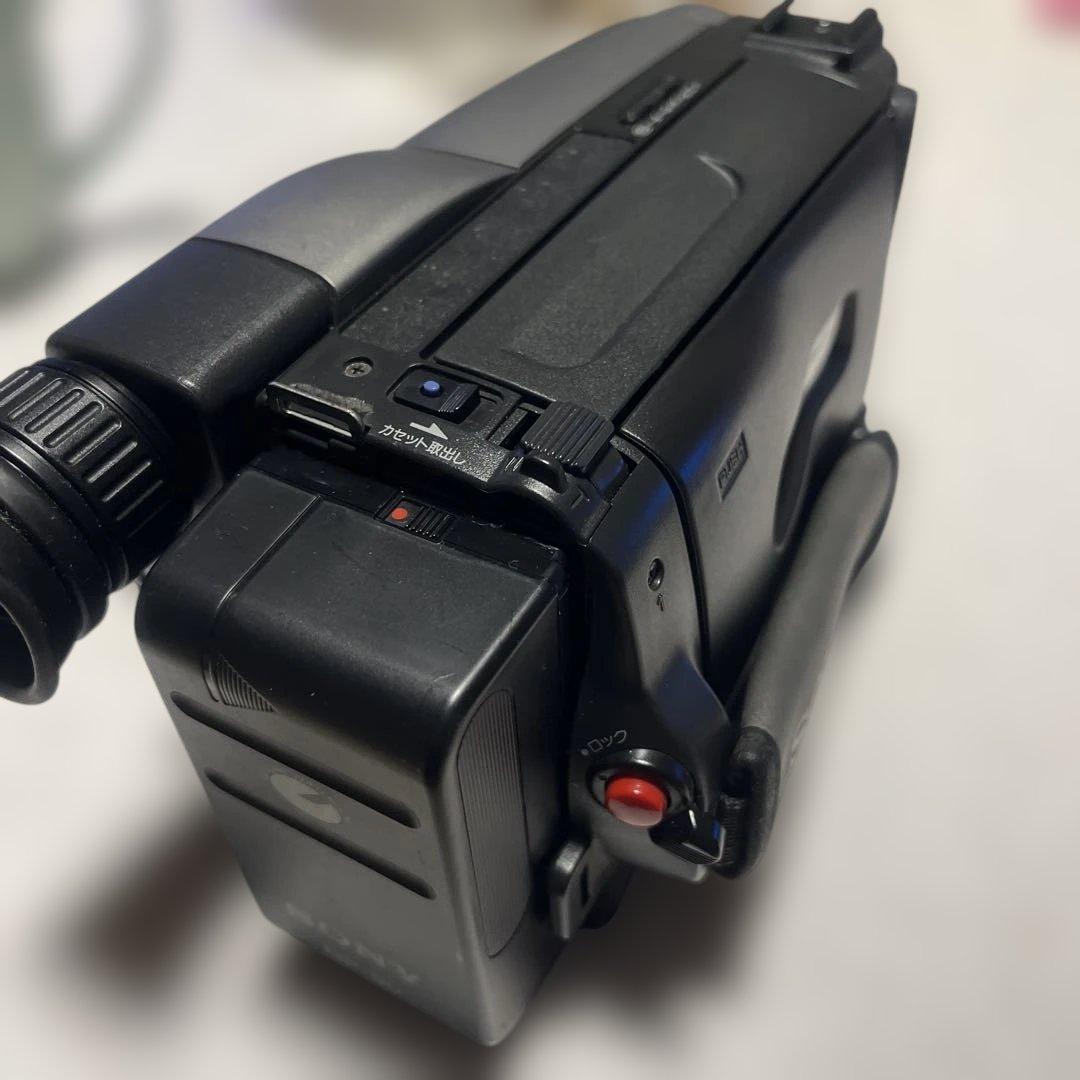 SONY Video8 HANDYCAM CCD-TRV20 ②
