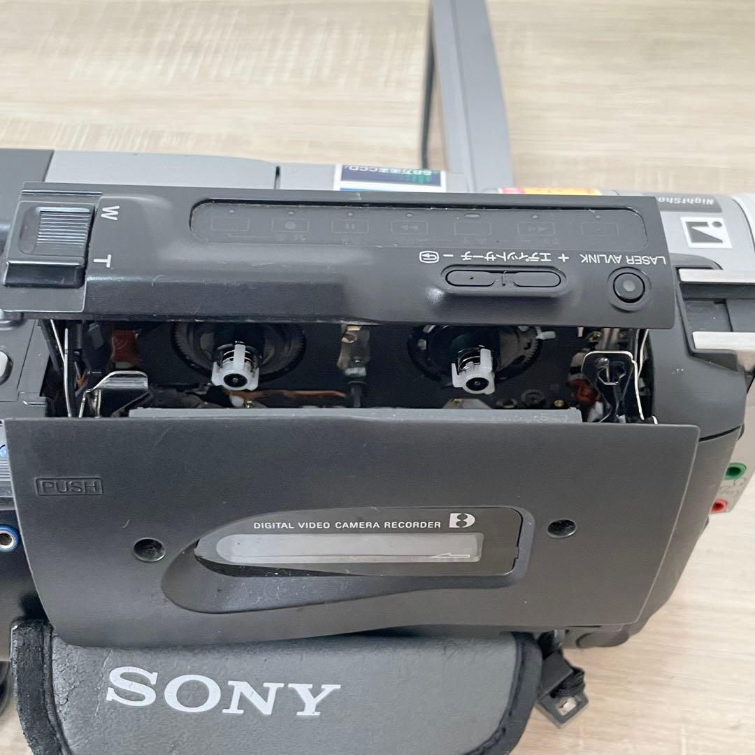 SONY DCR-TRV310 NTSC Digital8 ビデオカメラ