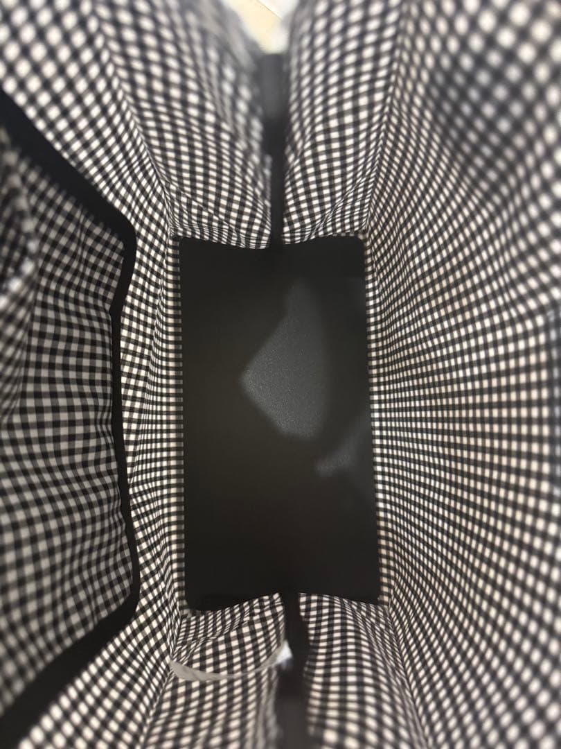 ファミリア　ブラックギンガムチェックトートバッグ