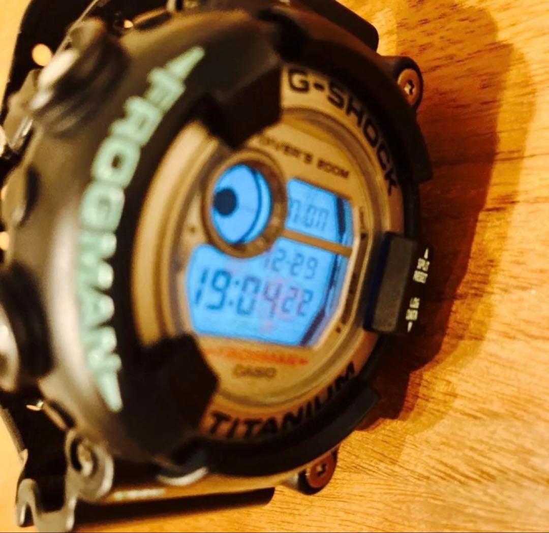 G-SHOCK FROGMAN DW-8200 チタン ブラック