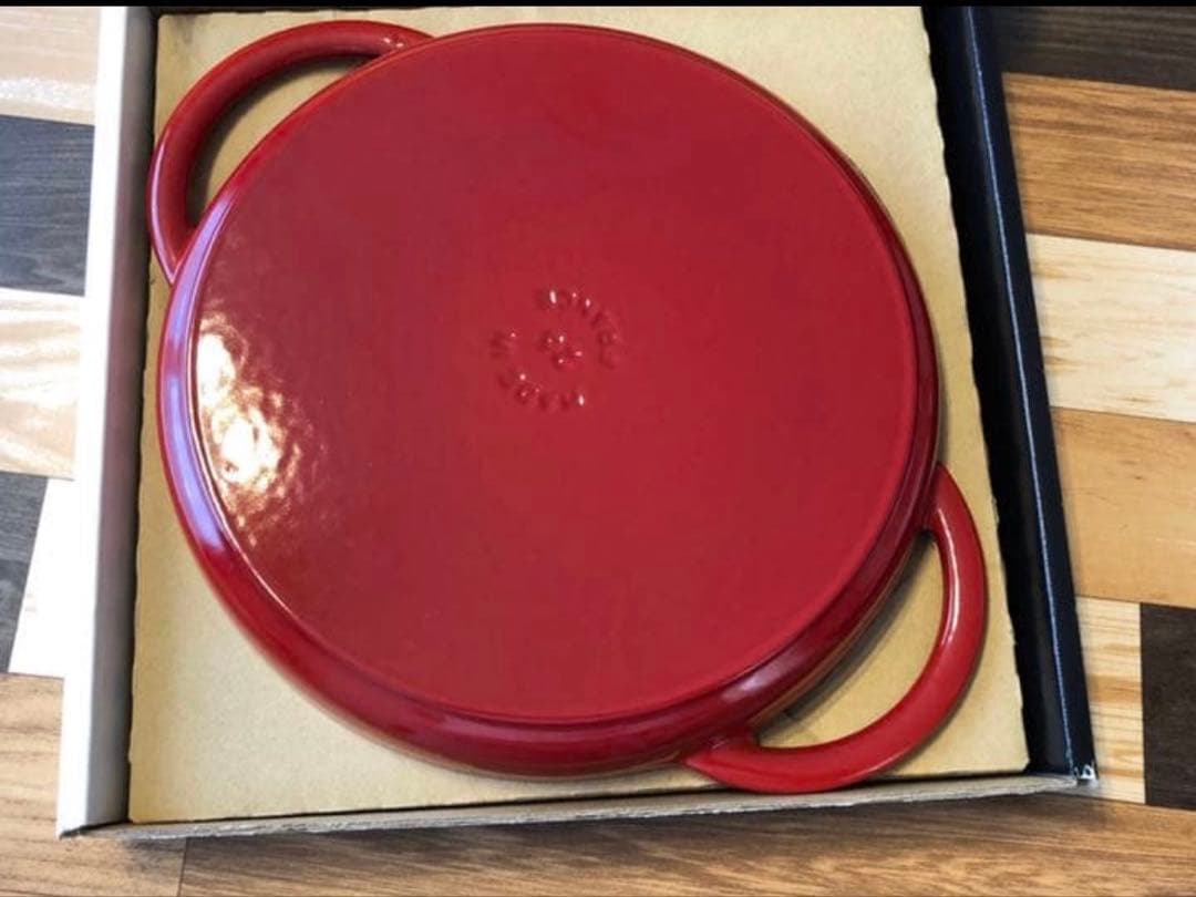 staub ストウブ　ピュアグリル　チェリー　26㎝