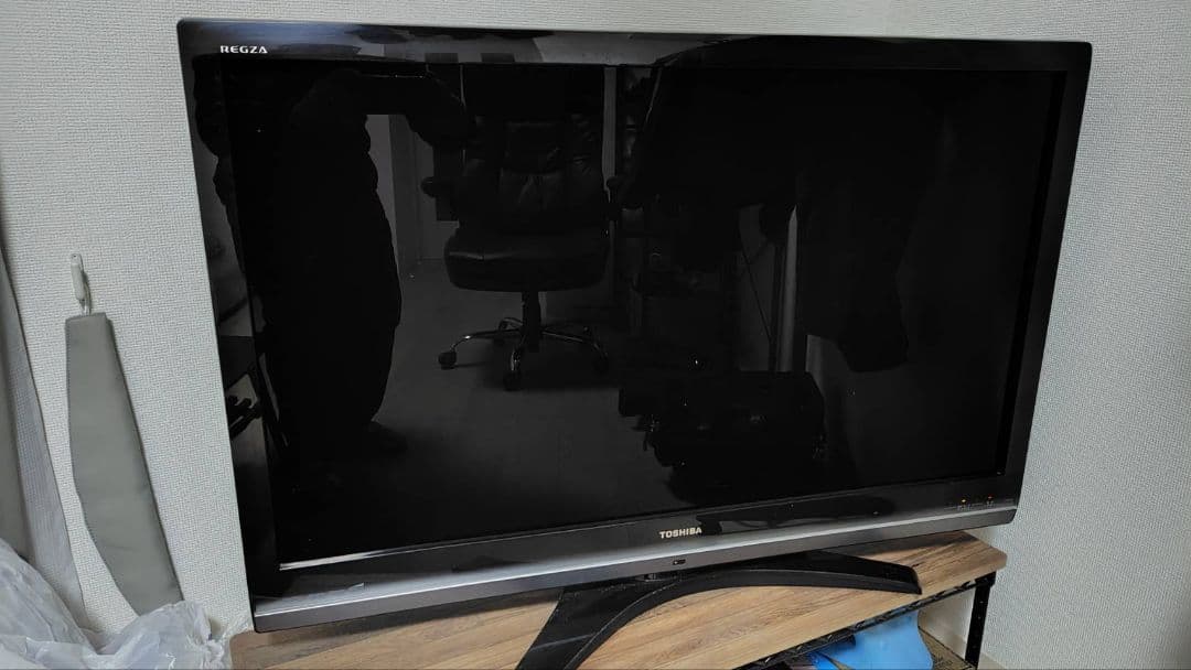 東芝　REGZA 42z8000 42V液晶テレビ
