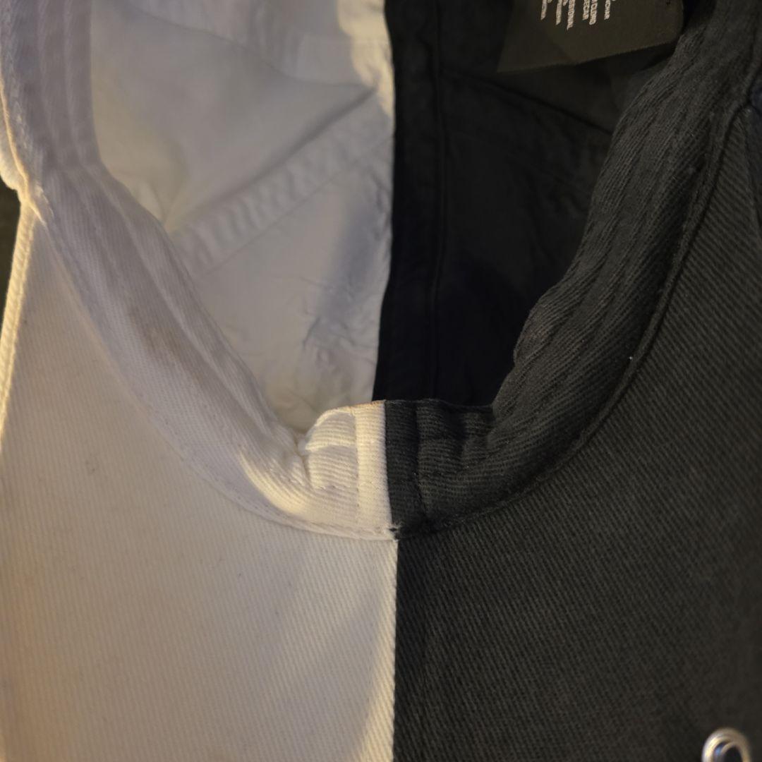 BALENCIAGA ベースボールキャップ グレー/ホワイト