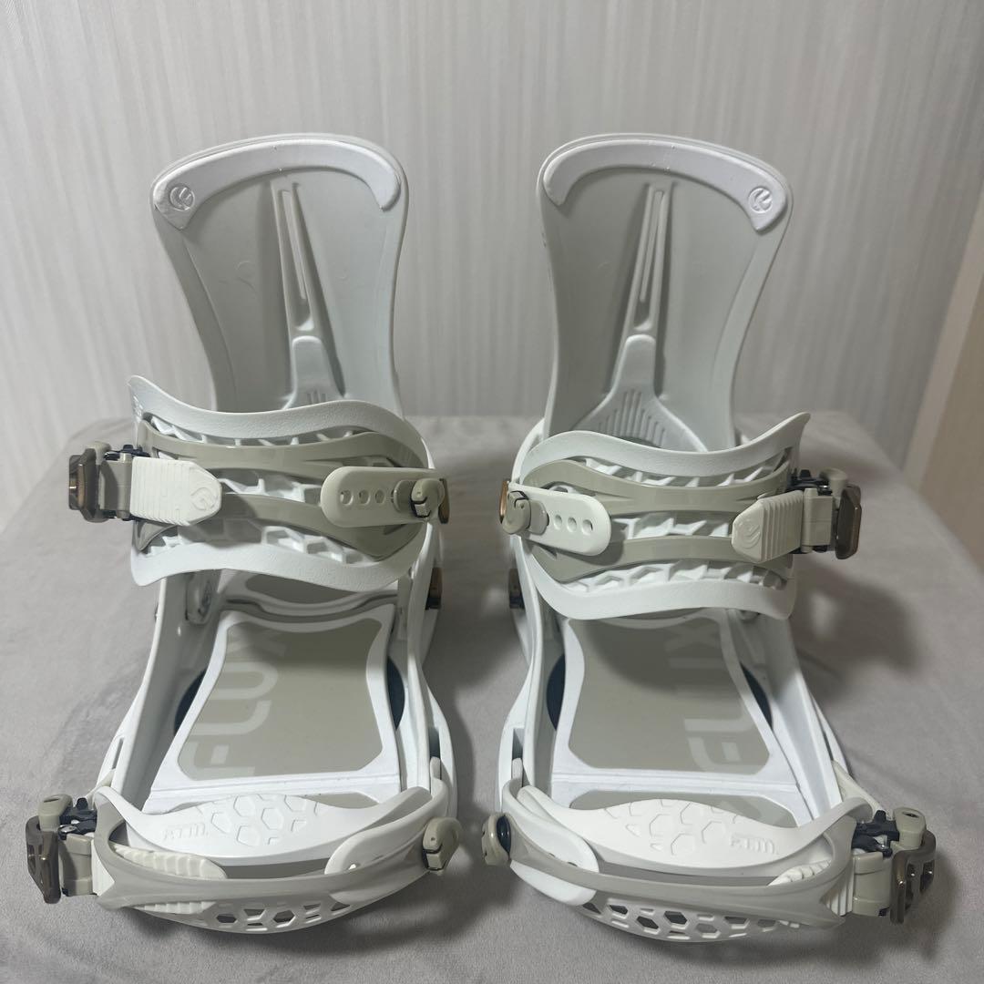 FLUX GX Tokyo ビンディング ホワイト×ゴールド