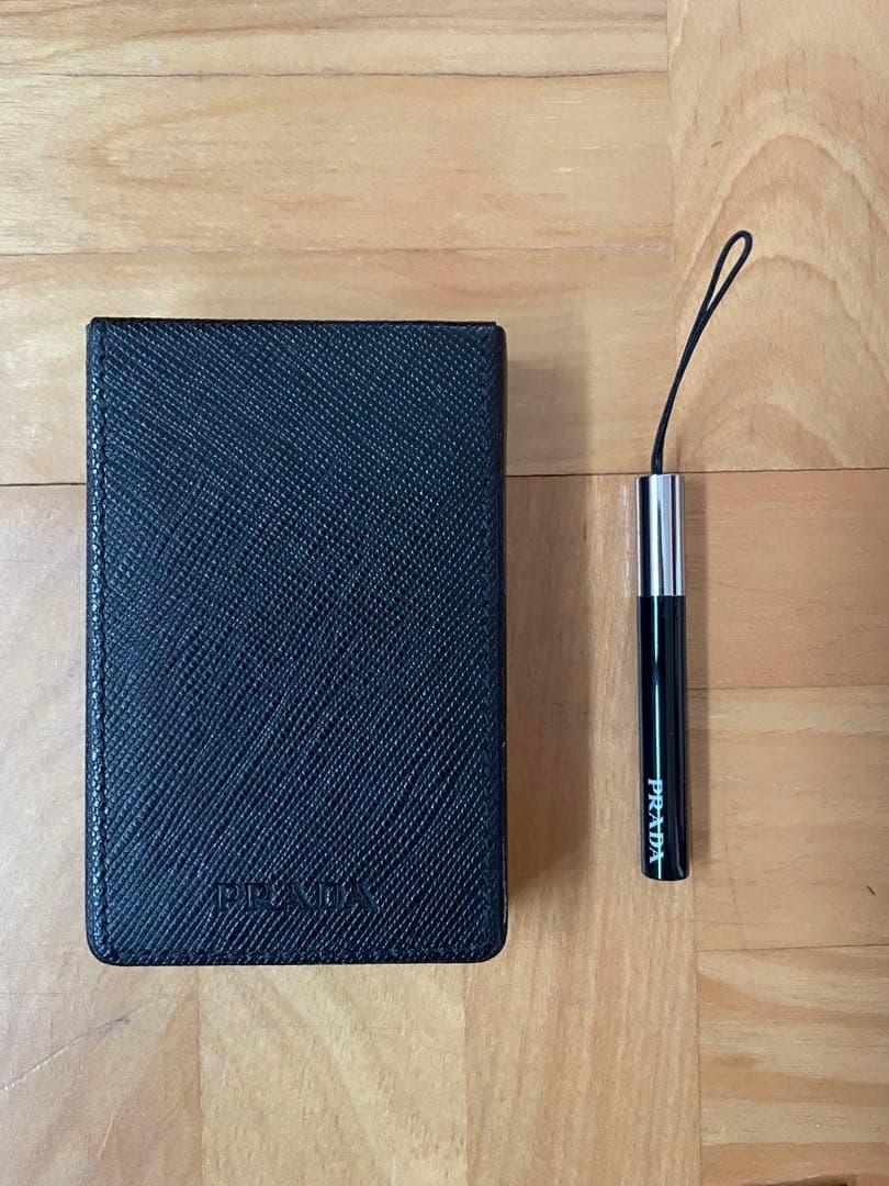 PHS本体 PRADA Phone by LG FOMA L852i