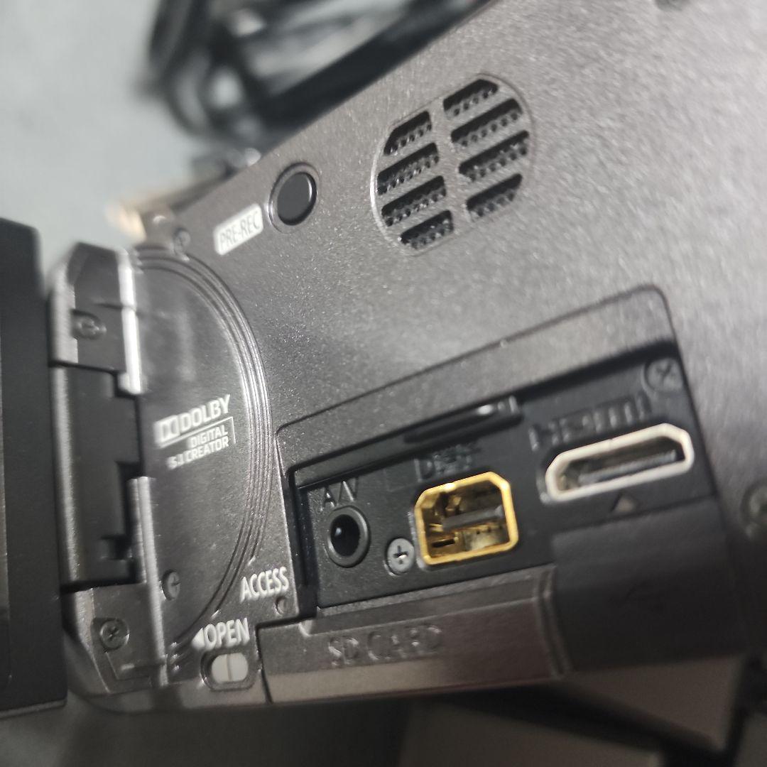 s*a様 Panasonic HDC-TM350 ビデオカメラ 本体