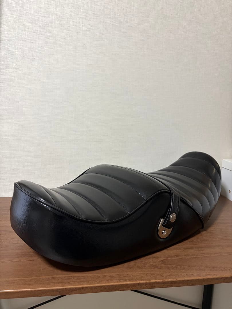 Kawasaki z900rs シート