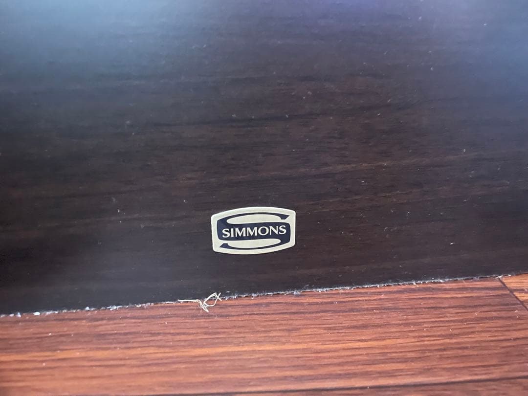 ⭐︎【破格】⭐︎組み立て簡単シモンズ　セミダブル定価20万　中古　分解発送