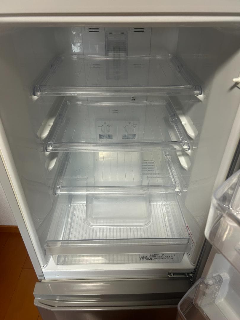 ★専用★「僕にできること」明日に煌け夢に羽ばたけ様　【三菱電機】 冷蔵庫