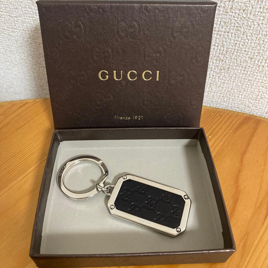 【新品未使用】GUCCI グッチ キーリング キーホルダー　ブラック