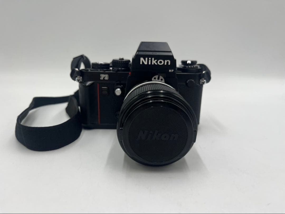 NIKON F3 フィルムカメラ　レンズ付き