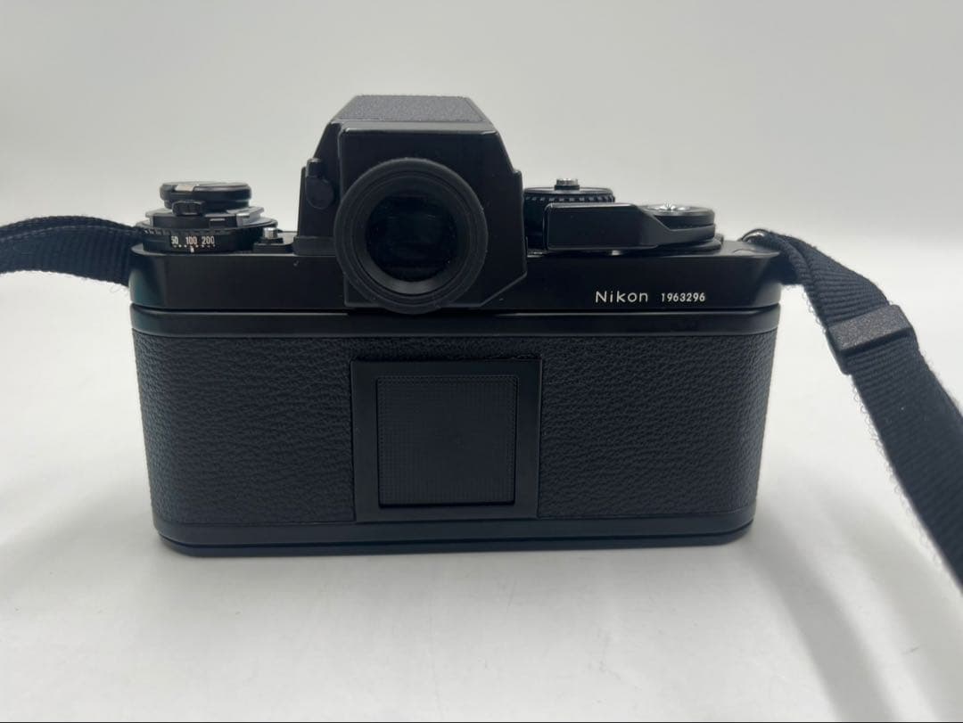 NIKON F3 フィルムカメラ　レンズ付き