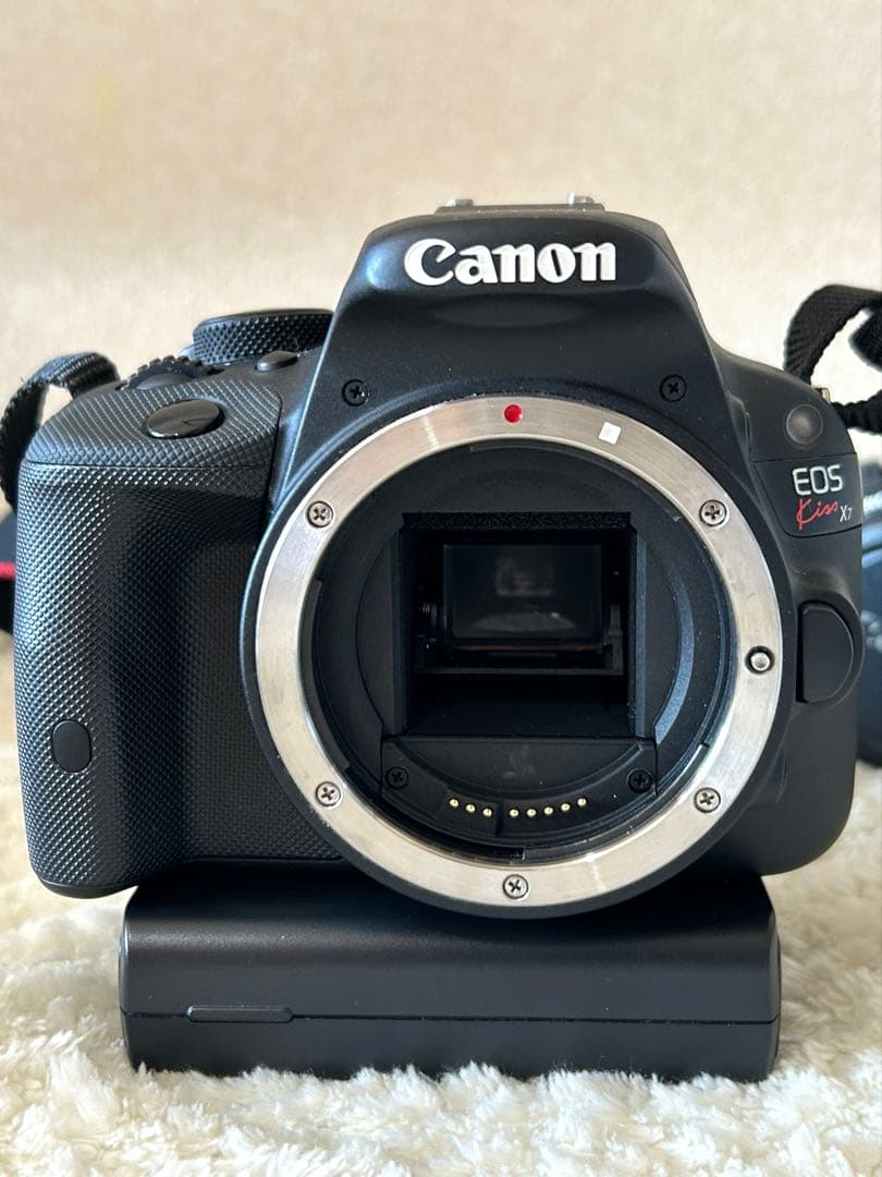 Canon EOS Kissx7 単焦点レンズ付き