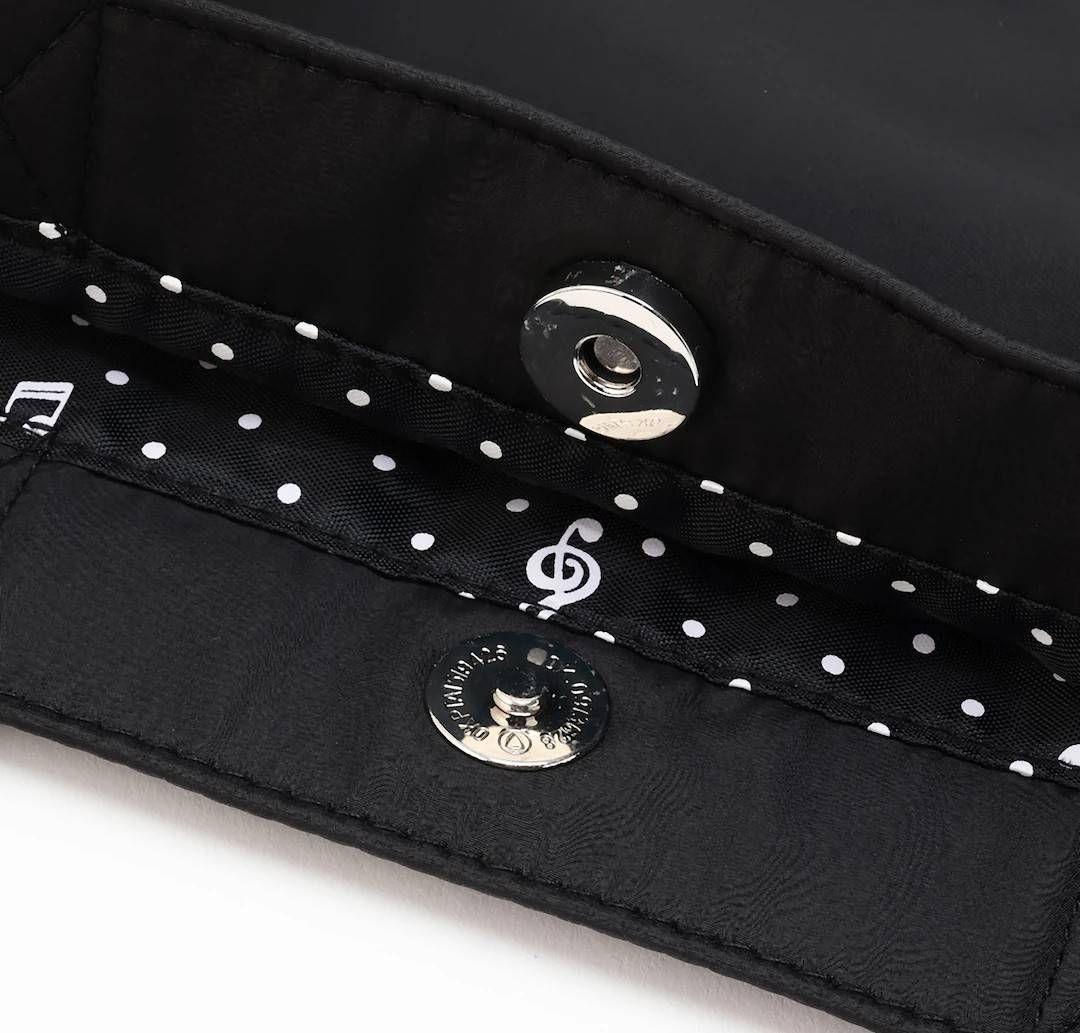 新品未使用 メゾピアノ ピアノ鍵盤 縦長トートバッグ 黒 大人OK トートバッグ