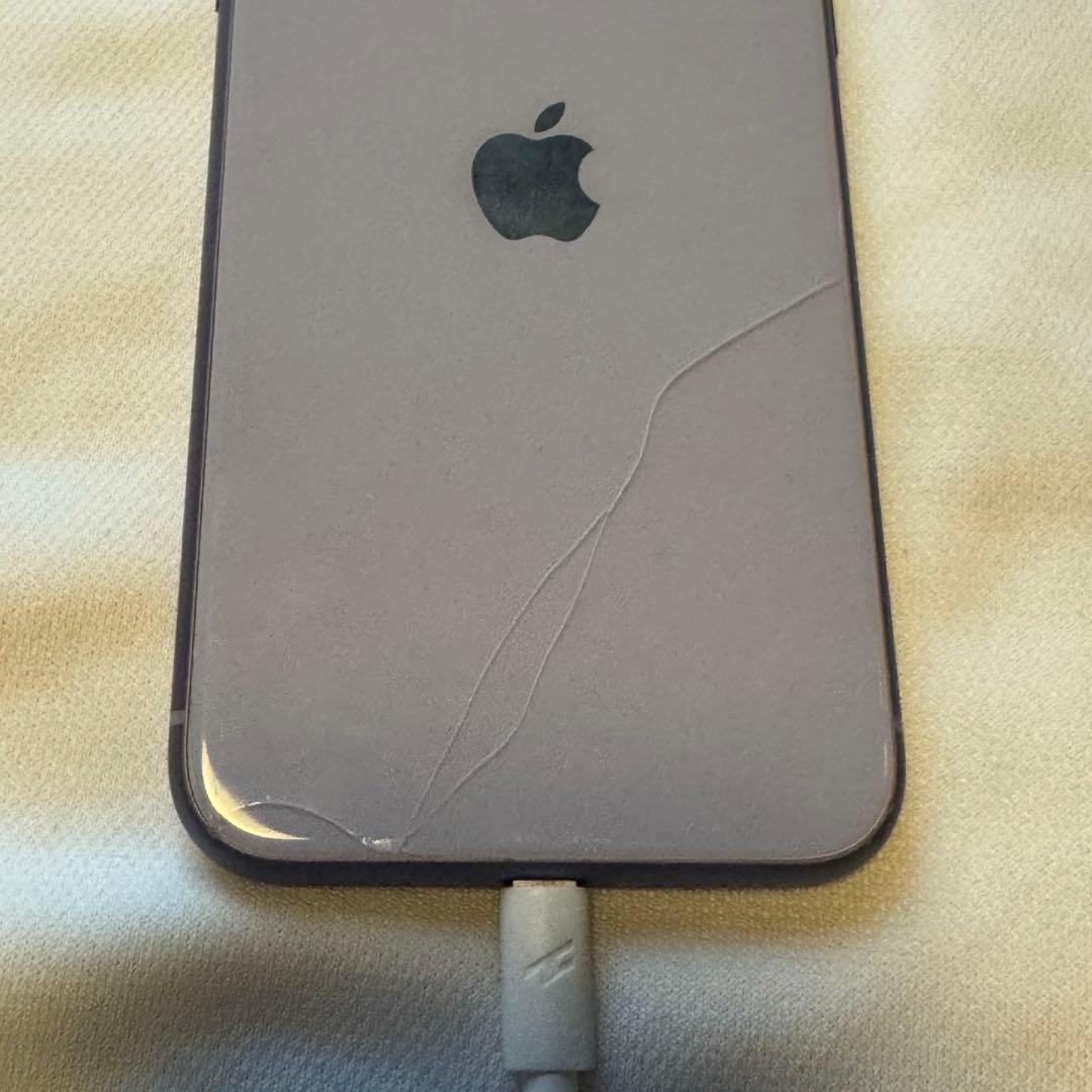 iPhone 11 128GB 初期化済 動作確認済 背面 割れあり