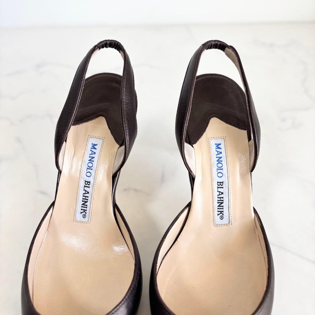 美品 マノロブラニク 36 キャロリン￼ スリングバック レザー ブロンズ 茶色