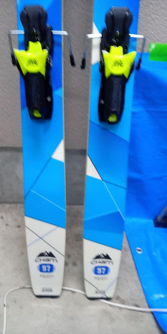 DYNASTAR スキー板 184cm バインディング付き