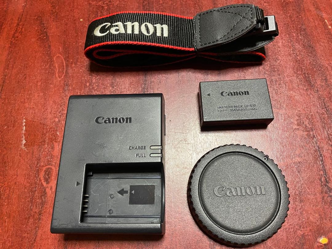 Canon EOS Kiss X9i ボディ デジタル一眼レフカメラ キヤノン