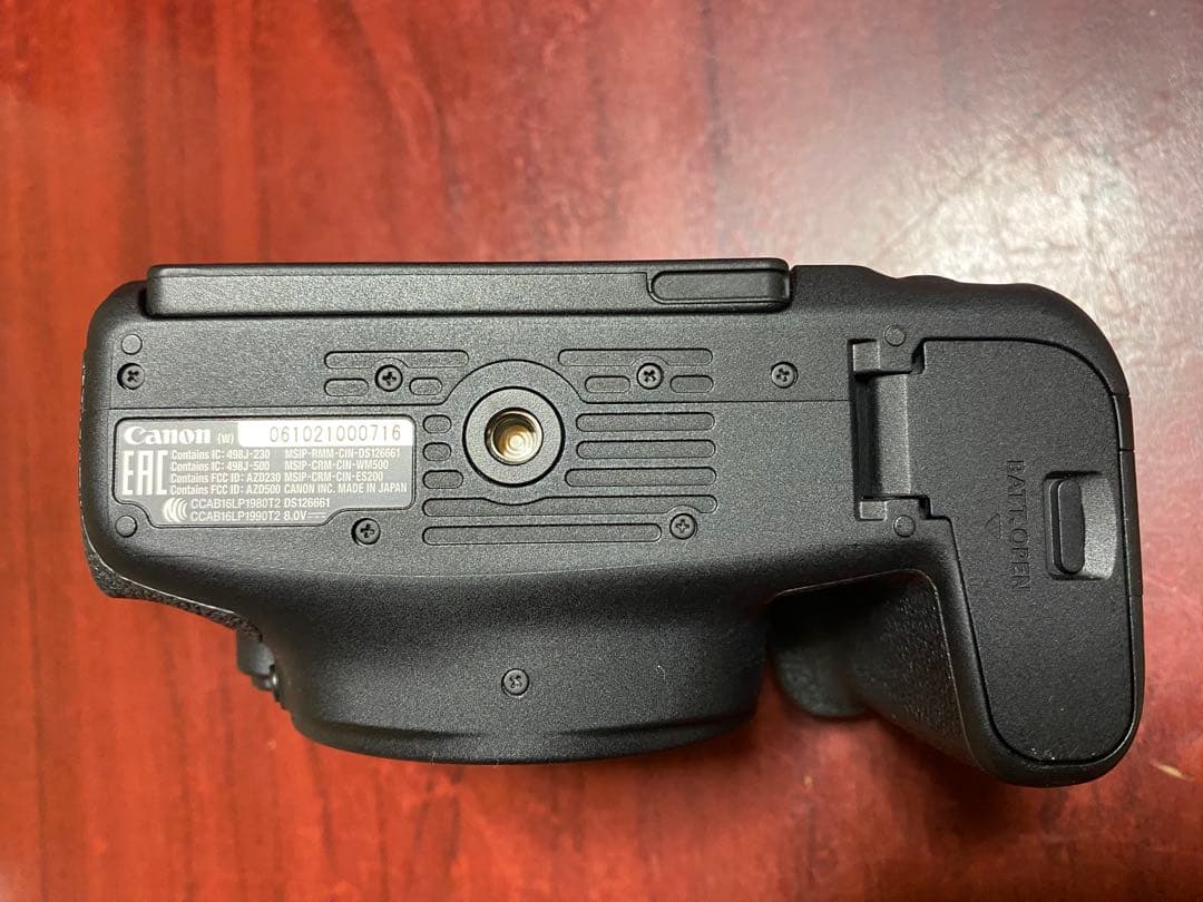 Canon EOS Kiss X9i ボディ デジタル一眼レフカメラ キヤノン