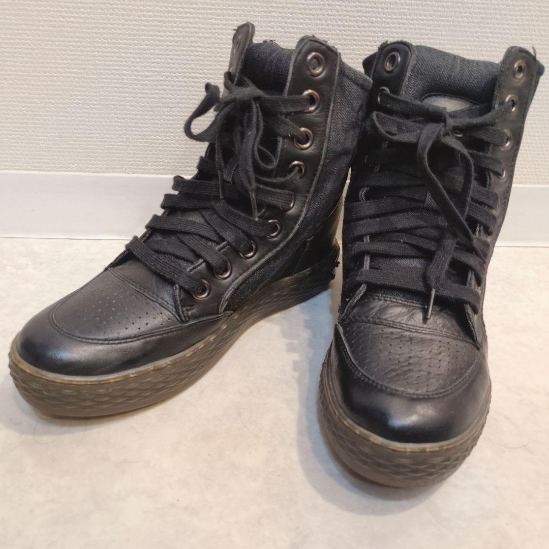 diesel ディーゼル　スニーカー　ハイカット　メンズ　プレートロゴ　ブラック