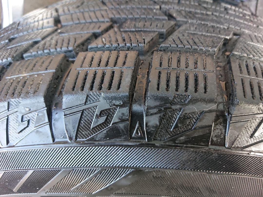 YOKOHAMA アイスガード スタッドレス ・アルミホイールセット 値下げ中