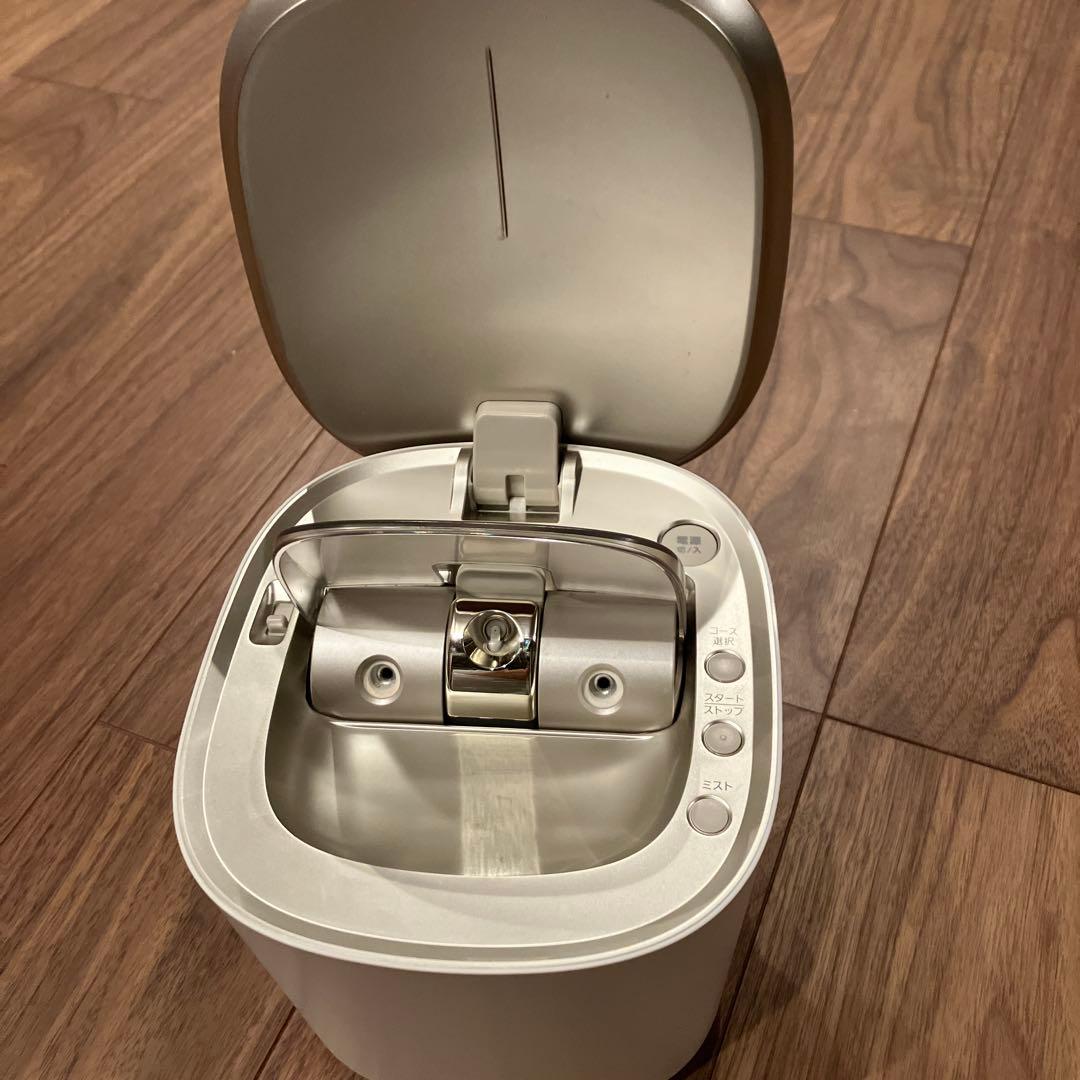Panasonic ナノケア 美顔器　EH-SA0B