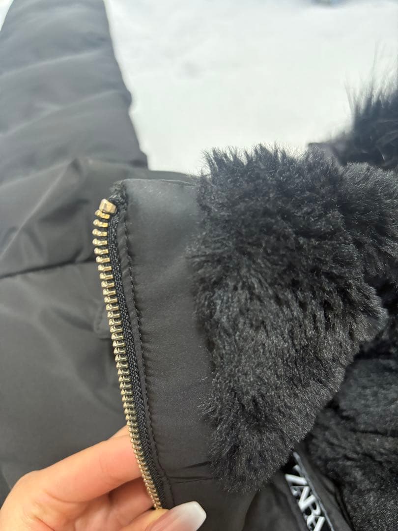 【週末限定】ZARA ダウンコート 黒 ファー付き フード L ロング 防寒