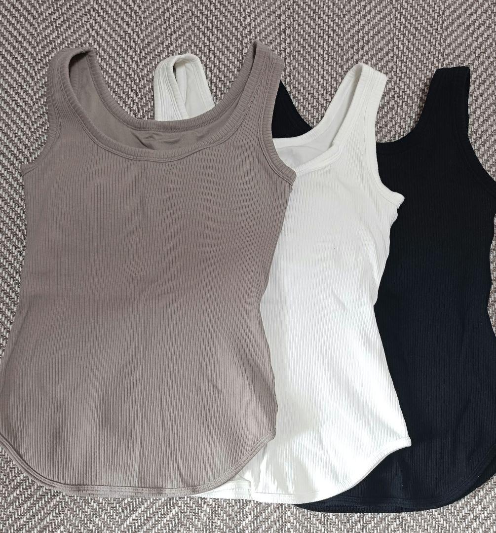 バンビウォーター　カップ付きリブタンクトップ3着