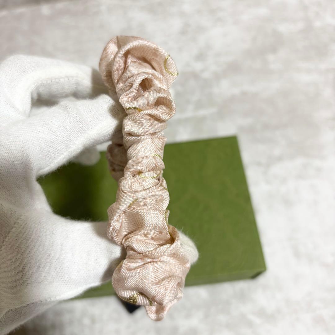 I195 GUCCI グッチ　シュシュ　セット　シルク 箱・保存袋付き　ピンク