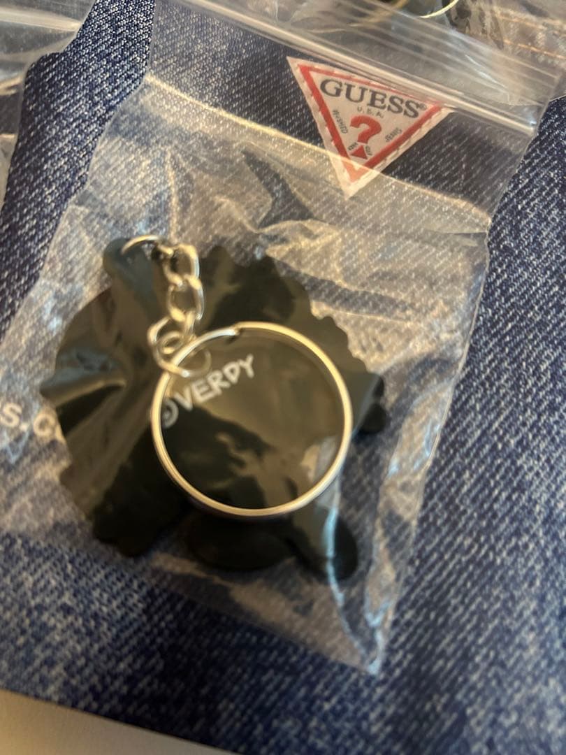 VERDY x GUESS JEANS GIFT SHOP キーホルダーセット