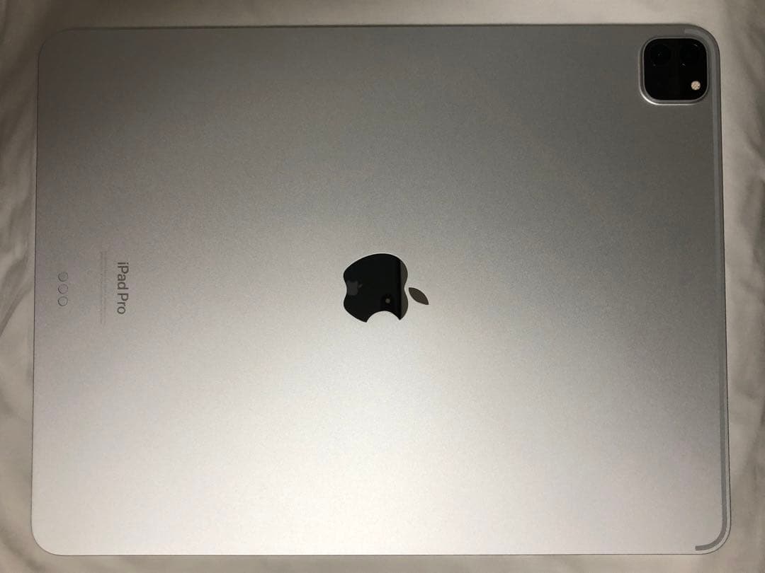 12.9インチiPad Pro（第6世代）Wi-Fi 256GB シルバー