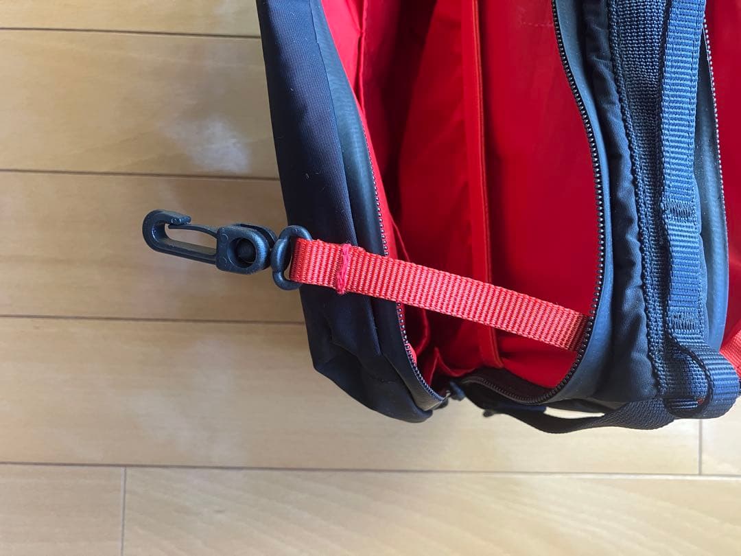 topologie ボトルサコッシュ　ラージ