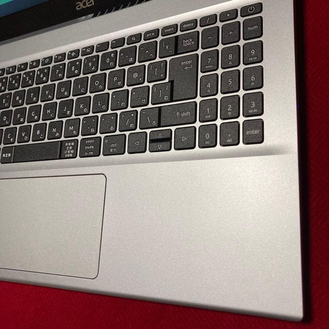 acer 2024年製 i5 1235U 256GB 8GB ノートパソコン